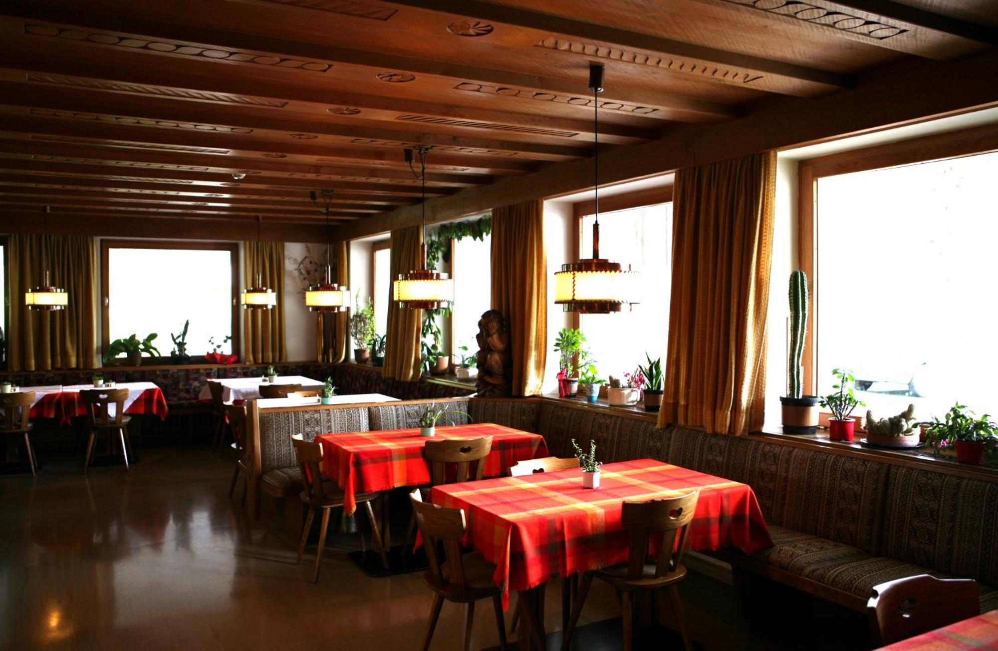 Residence Riposo Colfosco Eksteriør bilde